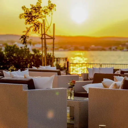 Sunset-8 By Interhome *